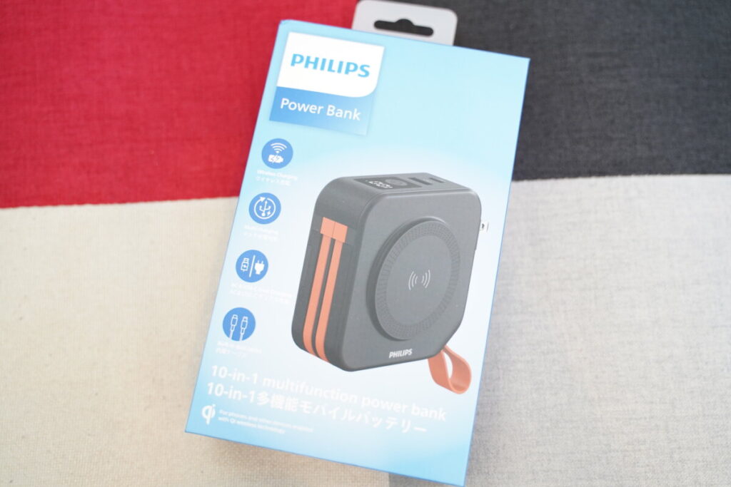 Philipsのコンセント付きモバイルバッテリー「DLP4347CB」レビュー。全部入り。