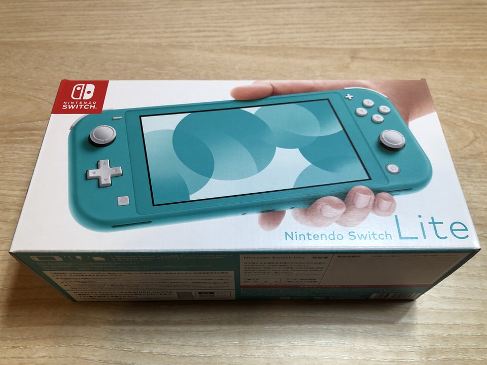 Nintendo SwitchLiteの外箱